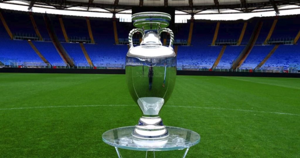 足球運動再次點燃了人們的熱情